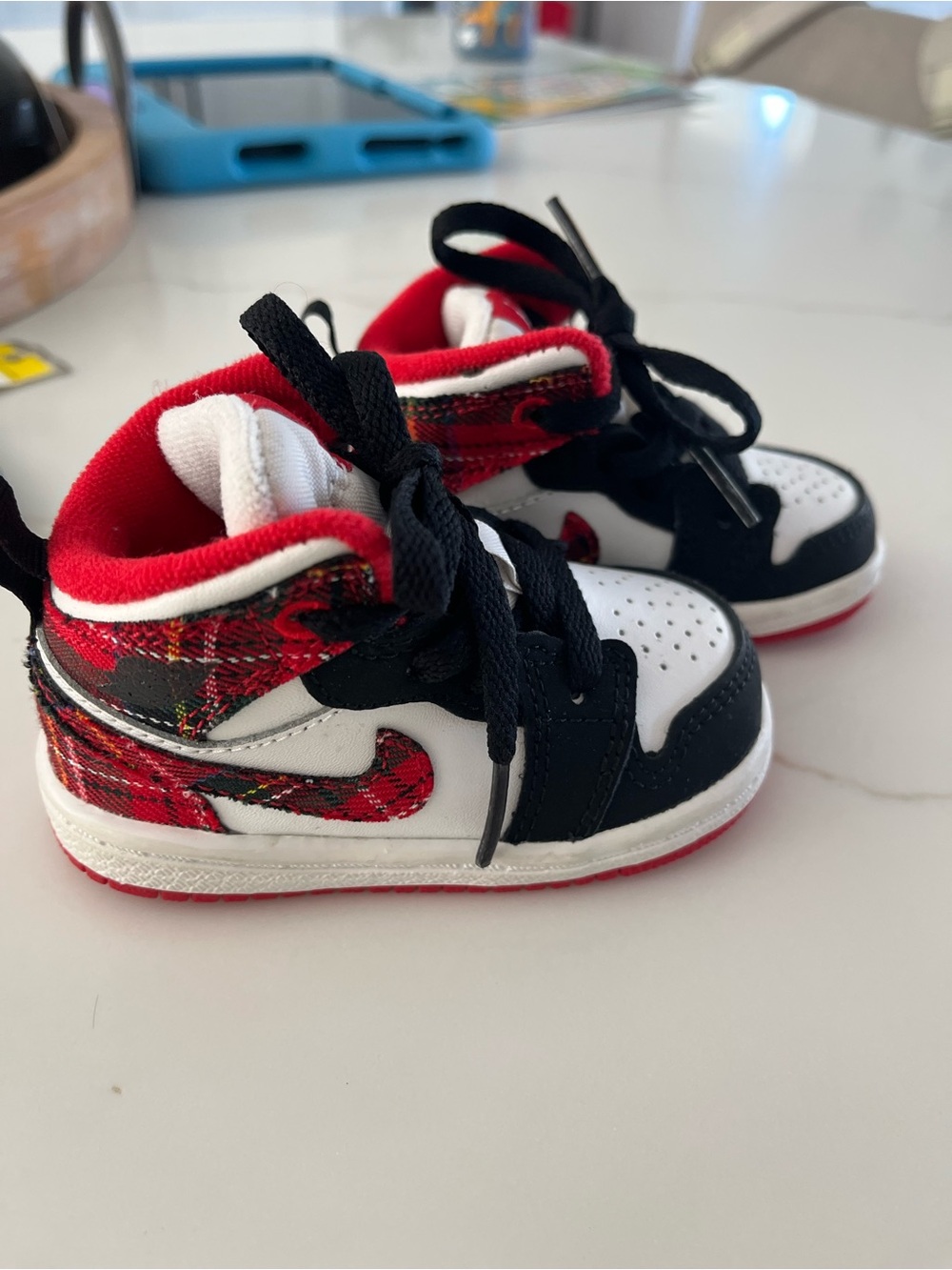 Nike Kids Black, White & Red Plaid High-Top Sneakers